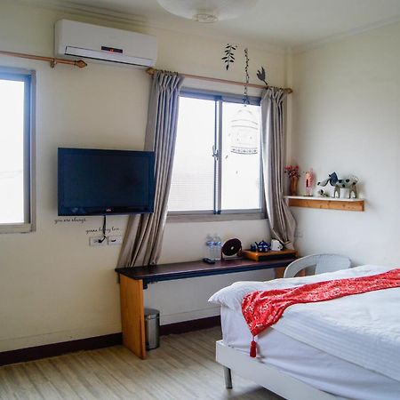 Ding Ding Homestay Jinhu Room photo