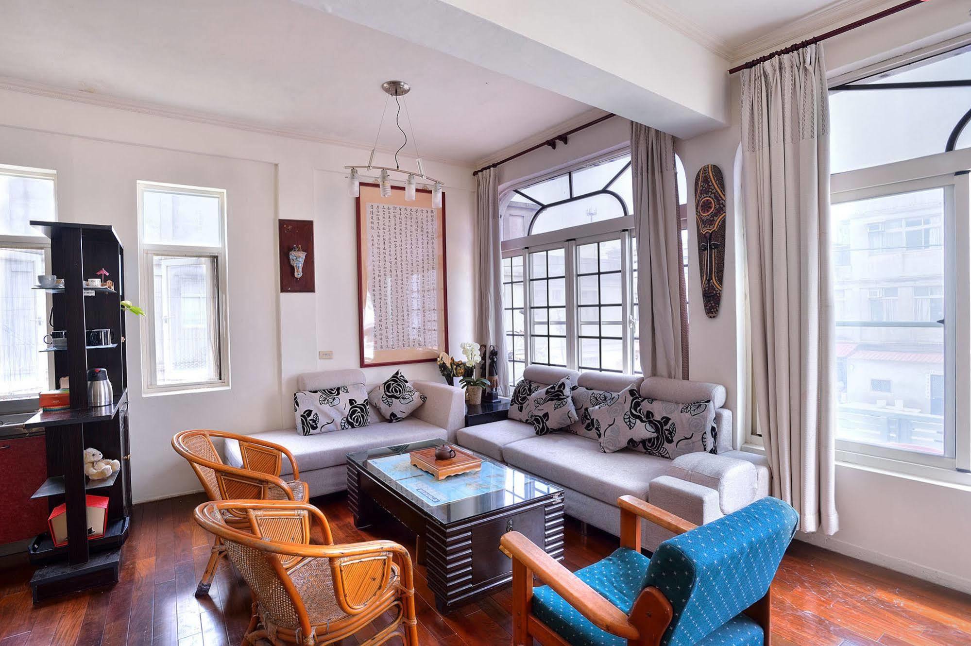 Ding Ding Homestay Jinhu Exterior photo